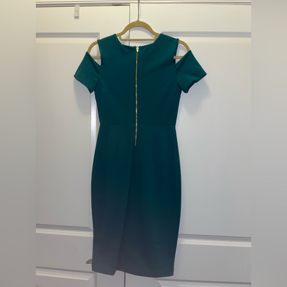 Express- teal midi length dress- cold shoulder - Picture 2 of 3